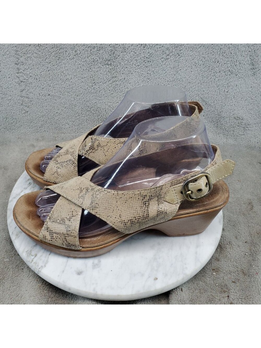 Dansko Shoes Womens Size EU 39 US 8.5 Jacinda Brown Leather Sandals *Read*
